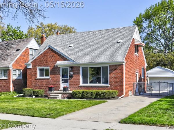 20305 Frazho Street, St. Clair Shores, MI 48081