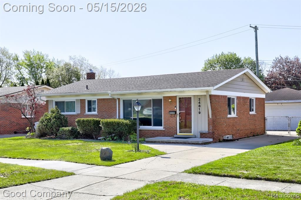 24819 Currier Street, Dearborn Heights, MI 48125 Main Photo