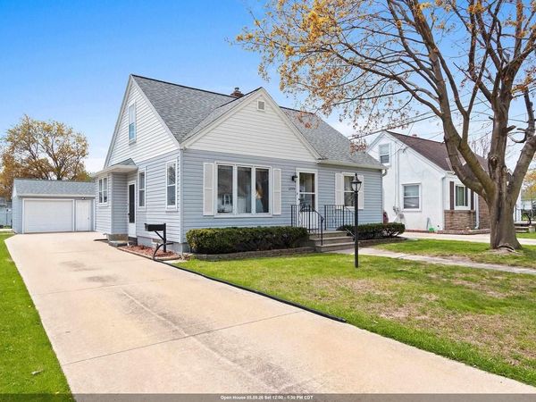 1299 DESNOYERS STREET, Green Bay, WI 54303