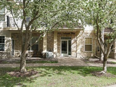8292 Labont Way, Unit 200, Eden Prairie, MN 55344
