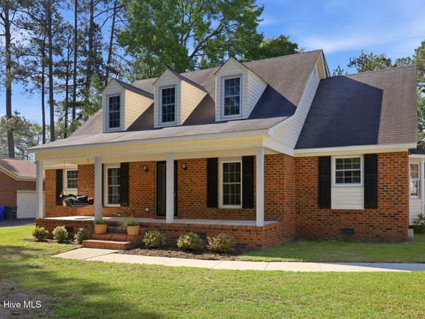 405 Cedarhurst Road, Greenville, NC 27834
