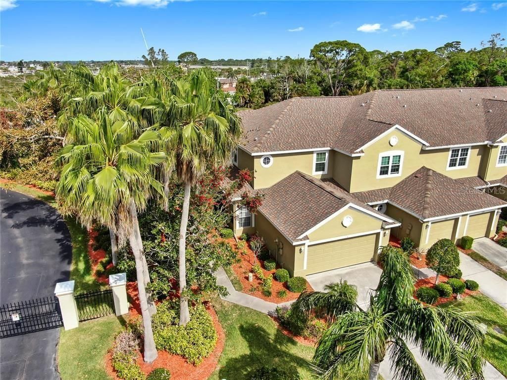 11235 Kapok Grand Circle , Madeira Beach, FL 33708 Photo