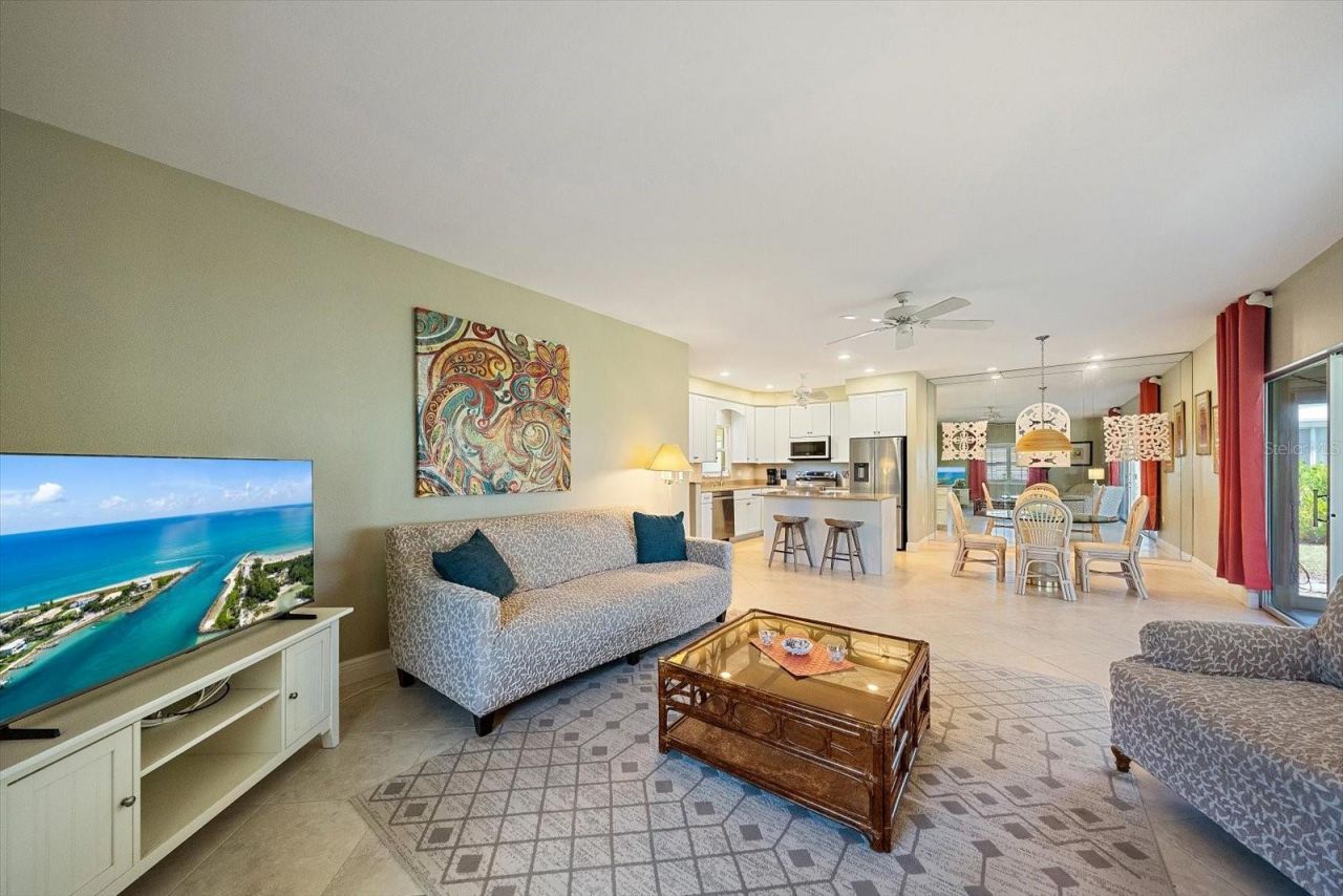 5869 Tidewood Avenue, Unit 7, Sarasota, FL 34231 Photo