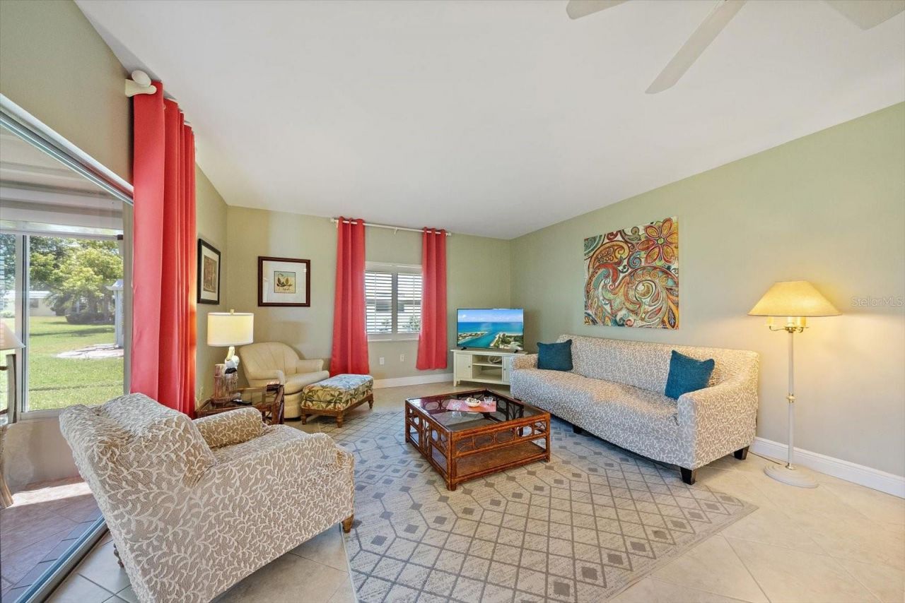 5869 Tidewood Avenue, Unit 7, Sarasota, FL 34231 Photo
