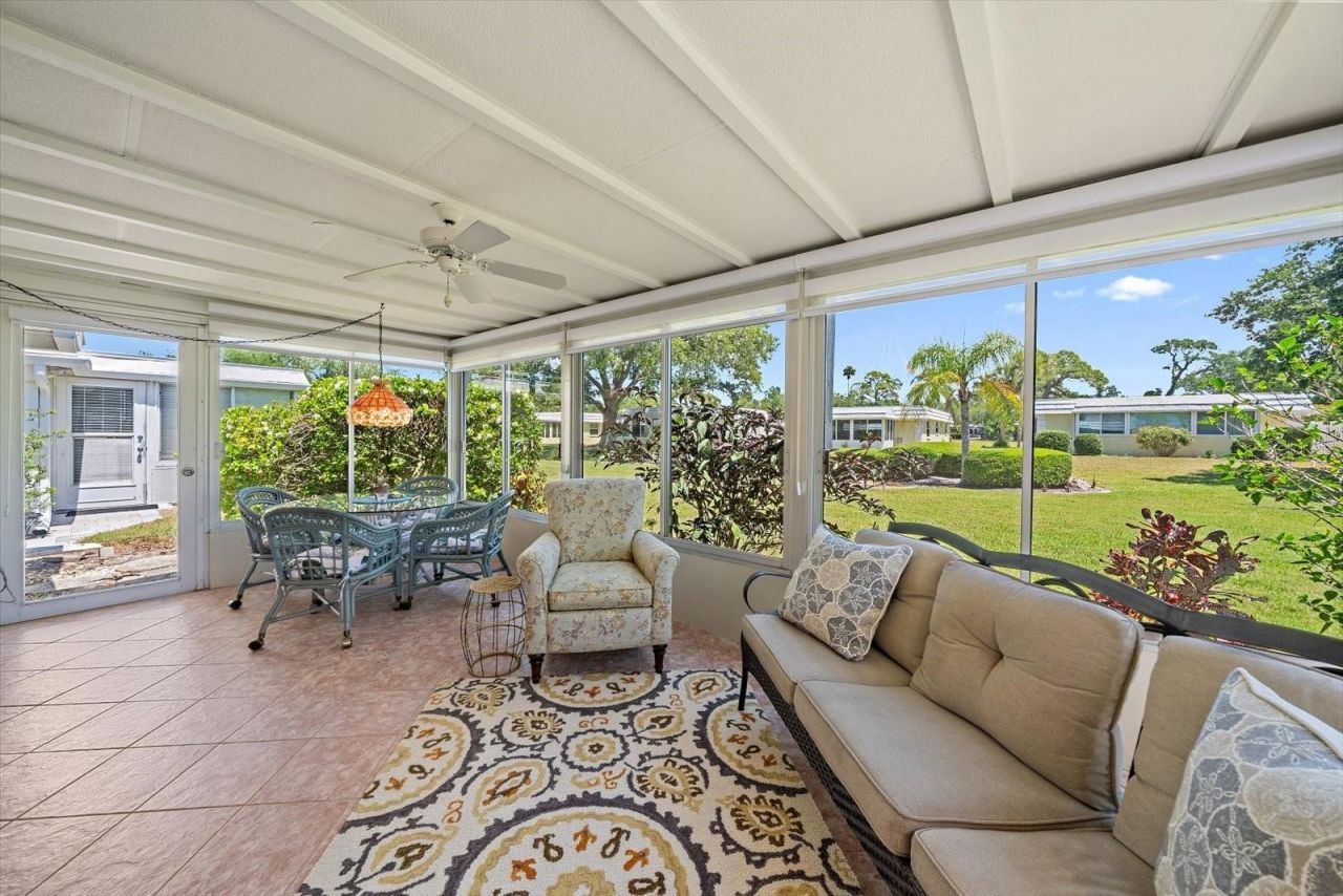 5869 Tidewood Avenue, Unit 7, Sarasota, FL 34231 Photo