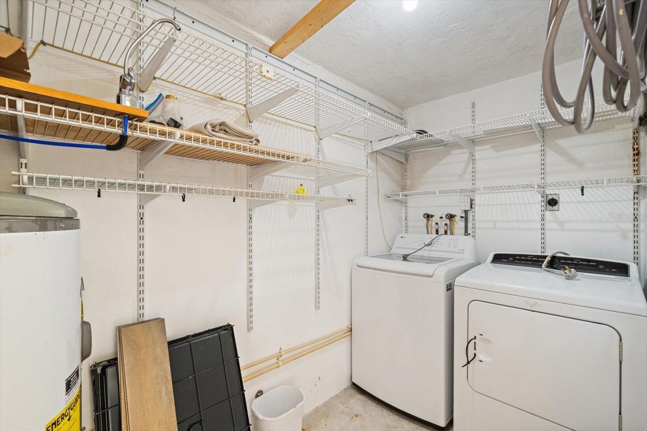 5869 Tidewood Avenue, Unit 7, Sarasota, FL 34231 Photo