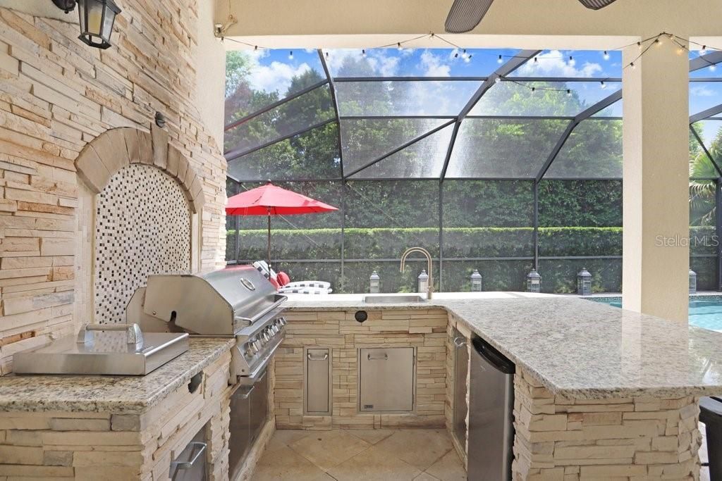 5307 Granite Ridge Drive , Lithia, FL 33547 Photo