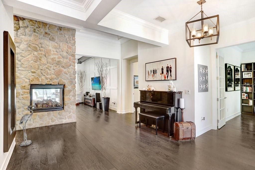 5307 Granite Ridge Drive , Lithia, FL 33547 Photo