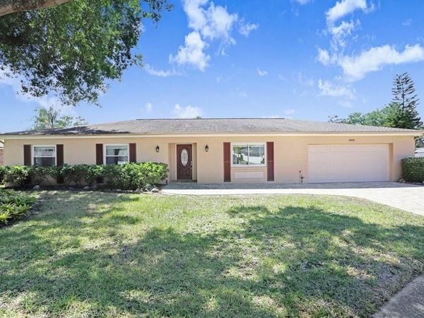 14608 BRENTWOOD PLACE , TAMPA, FL 33618