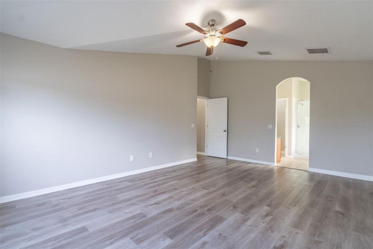 6806 Guilford Crest Drive, Apollo Beach, FL 33572 Photo