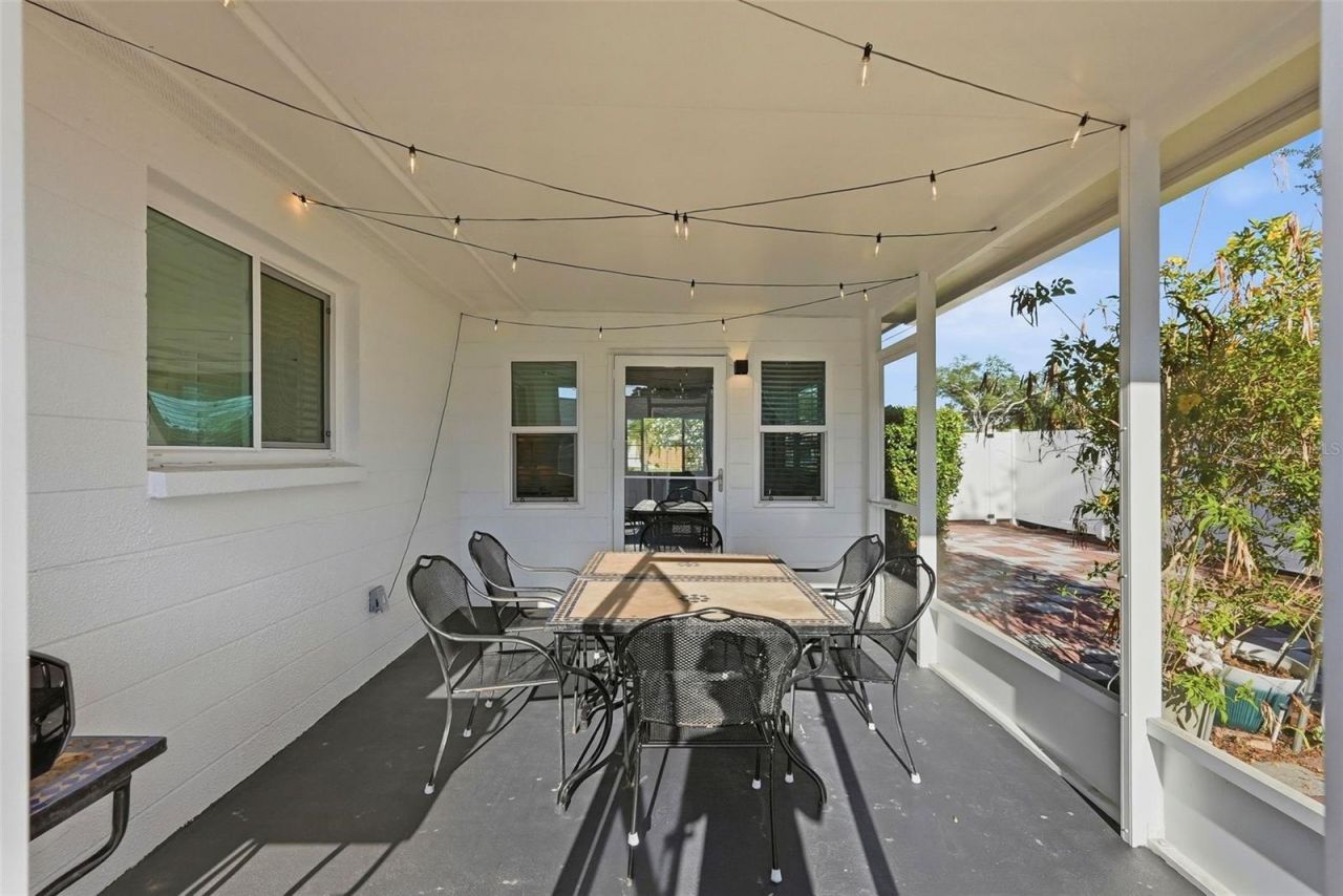 6801 Pinellas Point Drive S, Saint Petersburg, FL 33712 Photo