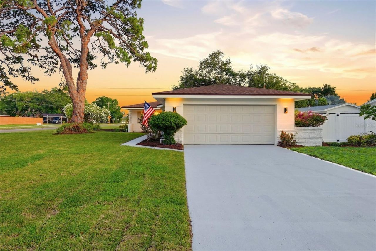 6801 Pinellas Point Drive S, Saint Petersburg, FL 33712 Photo