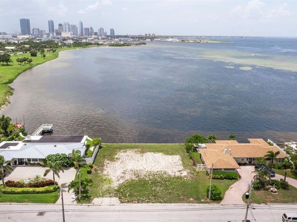 353 22ND AVENUE SE, ST PETERSBURG, FL 33705