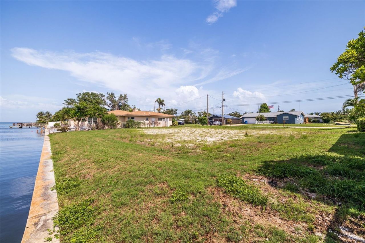 353 22nd Avenue Se, Saint Petersburg, FL 33705 Photo