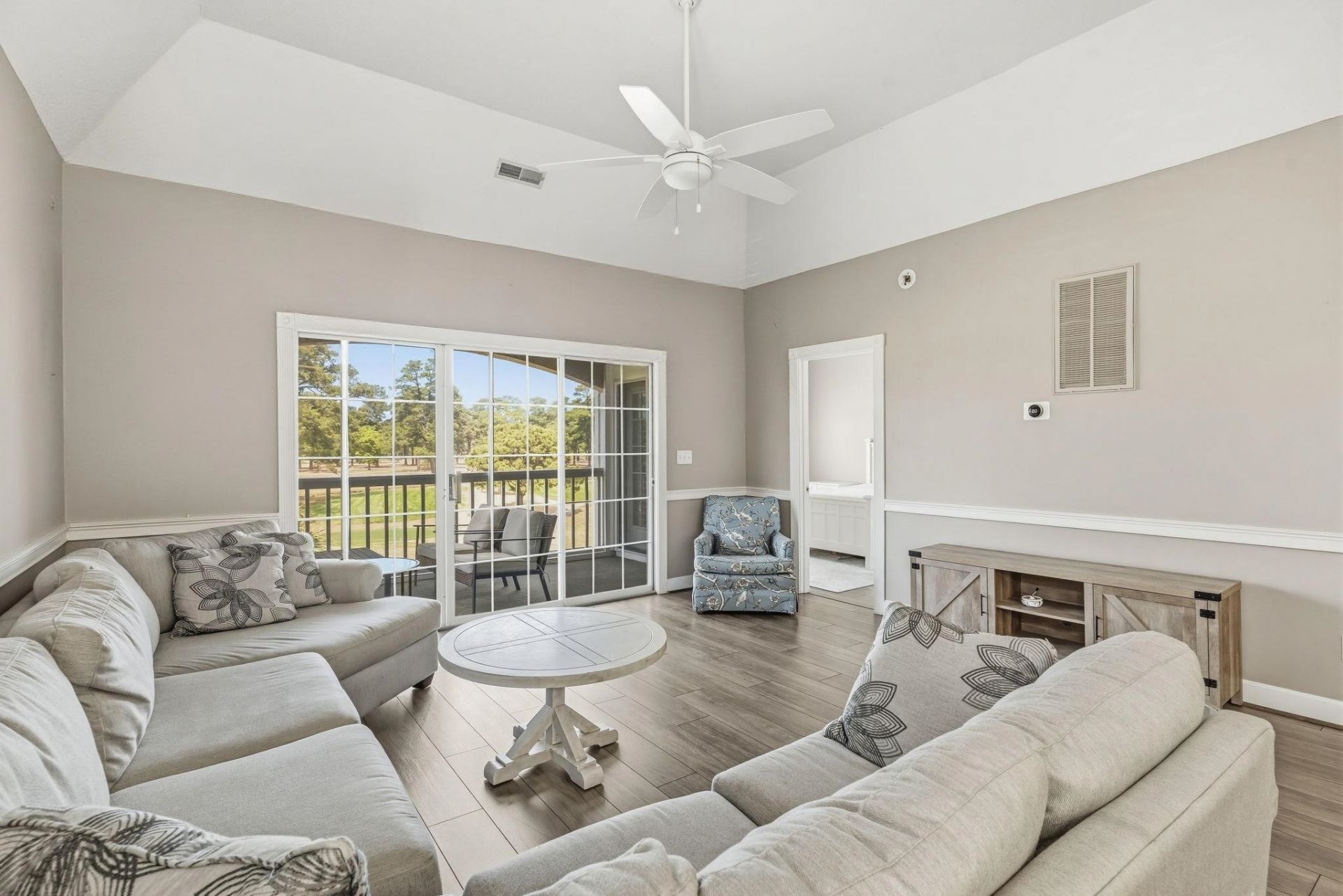 4761 Wild Iris Dr. Photo 8