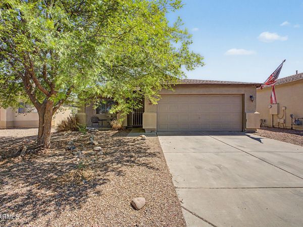 1085 E DESERT ROSE Trail, San Tan Valley, AZ 85143