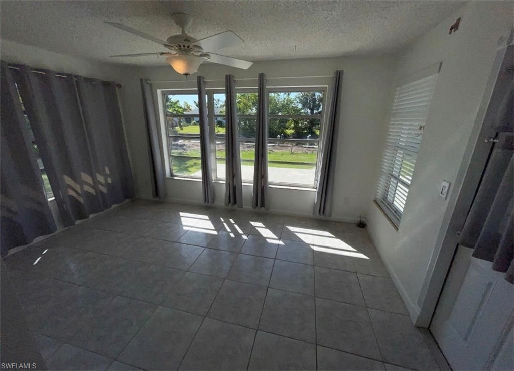 25 Estate Dr, North Fort Myers, FL 33917 Photo