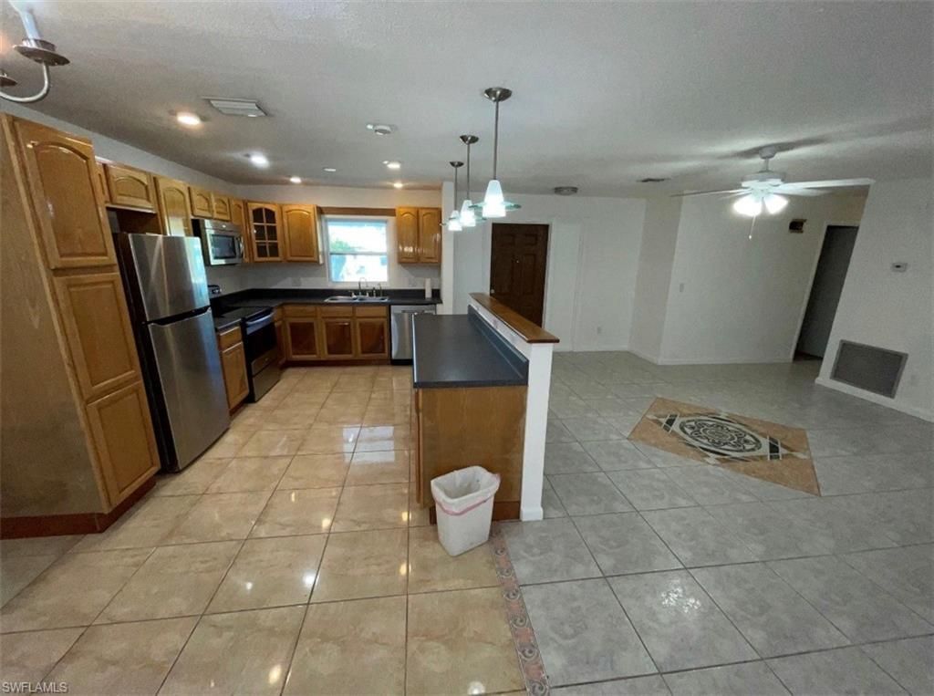 25 Estate Dr, North Fort Myers, FL 33917 Photo