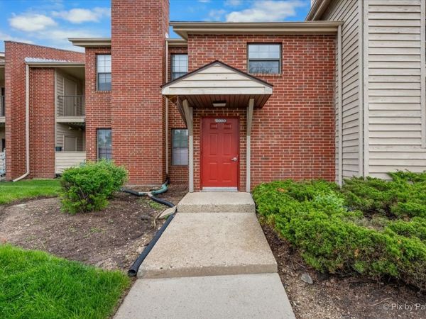 2060 N Rand Road , Unit 101, Palatine, IL 60074