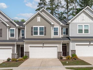 1818 Porch Swing Way, Apex, NC 27502