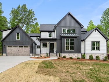 290 Pilot Ridge Road, Zebulon, NC 27597