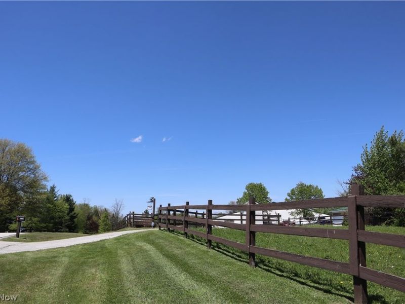 10286 Wilson Mills Road, Chardon, OH 44024 Photo 11