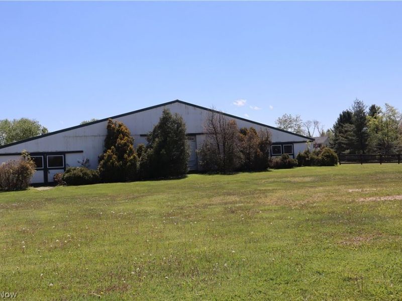 10286 Wilson Mills Road, Chardon, OH 44024 Photo 18