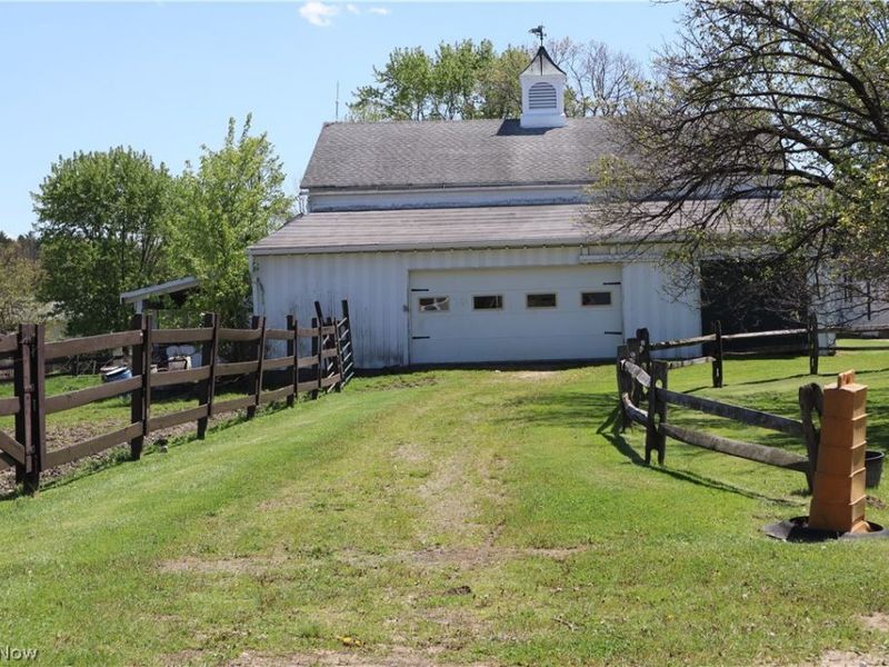 10286 Wilson Mills Road, Chardon, OH 44024 Photo 22