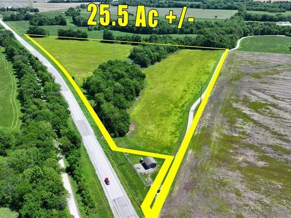 75 NE 254P Road, Clinton, MO 64735