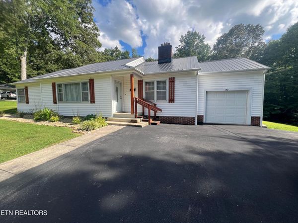 342 Vine Ave, Oneida, TN 37841