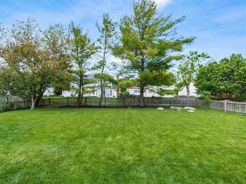 3930 Saddlehorn Drive, Columbus, OH 43221 Photo 40