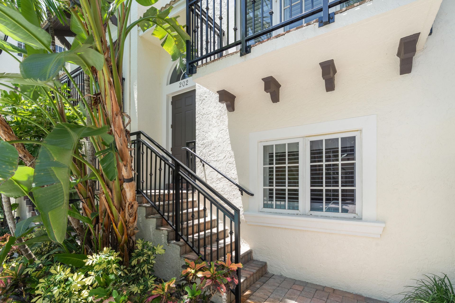 504 SE 7th Street, Unit 202, Fort Lauderdale, FL 33301 Photo
