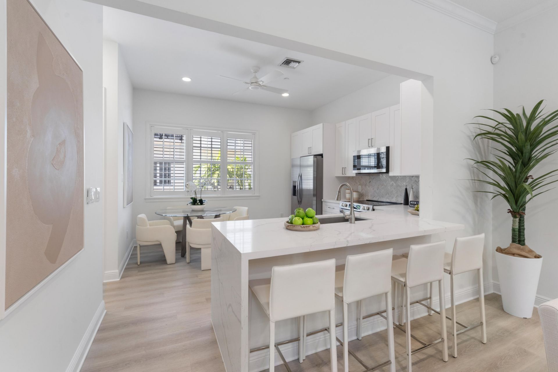504 SE 7th Street, Unit 202, Fort Lauderdale, FL 33301 Photo