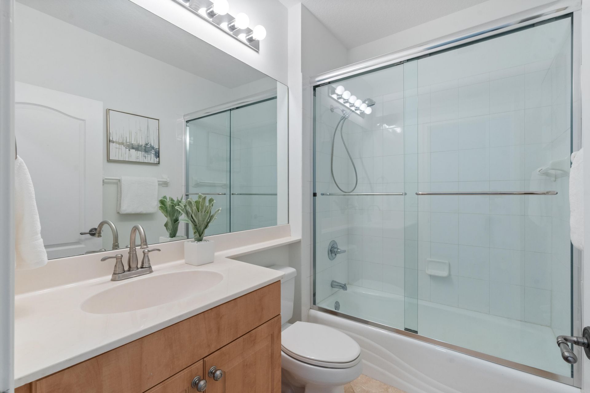 504 SE 7th Street, Unit 202, Fort Lauderdale, FL 33301 Photo