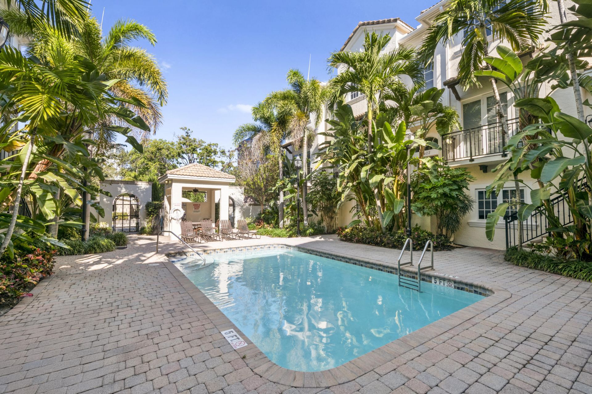 504 SE 7th Street, Unit 202, Fort Lauderdale, FL 33301 Photo