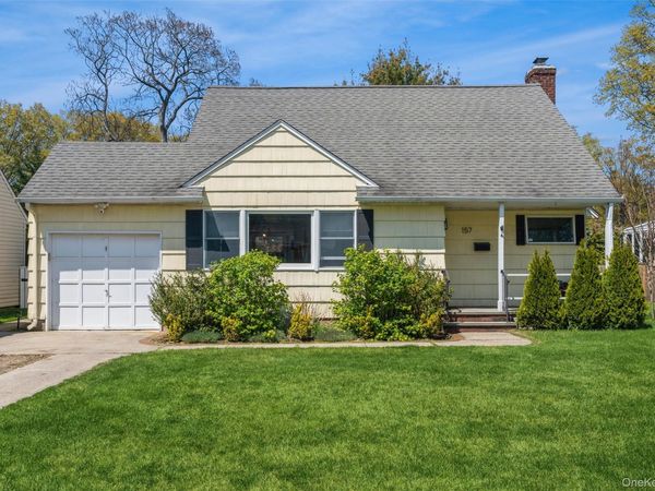 157 Chestnut Street , Garden City, NY 11530
