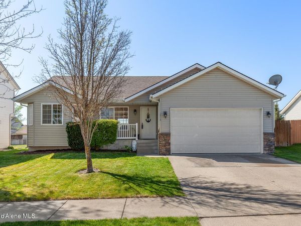 3714 W Manning Loop, Coeur d'Alene, ID 83815