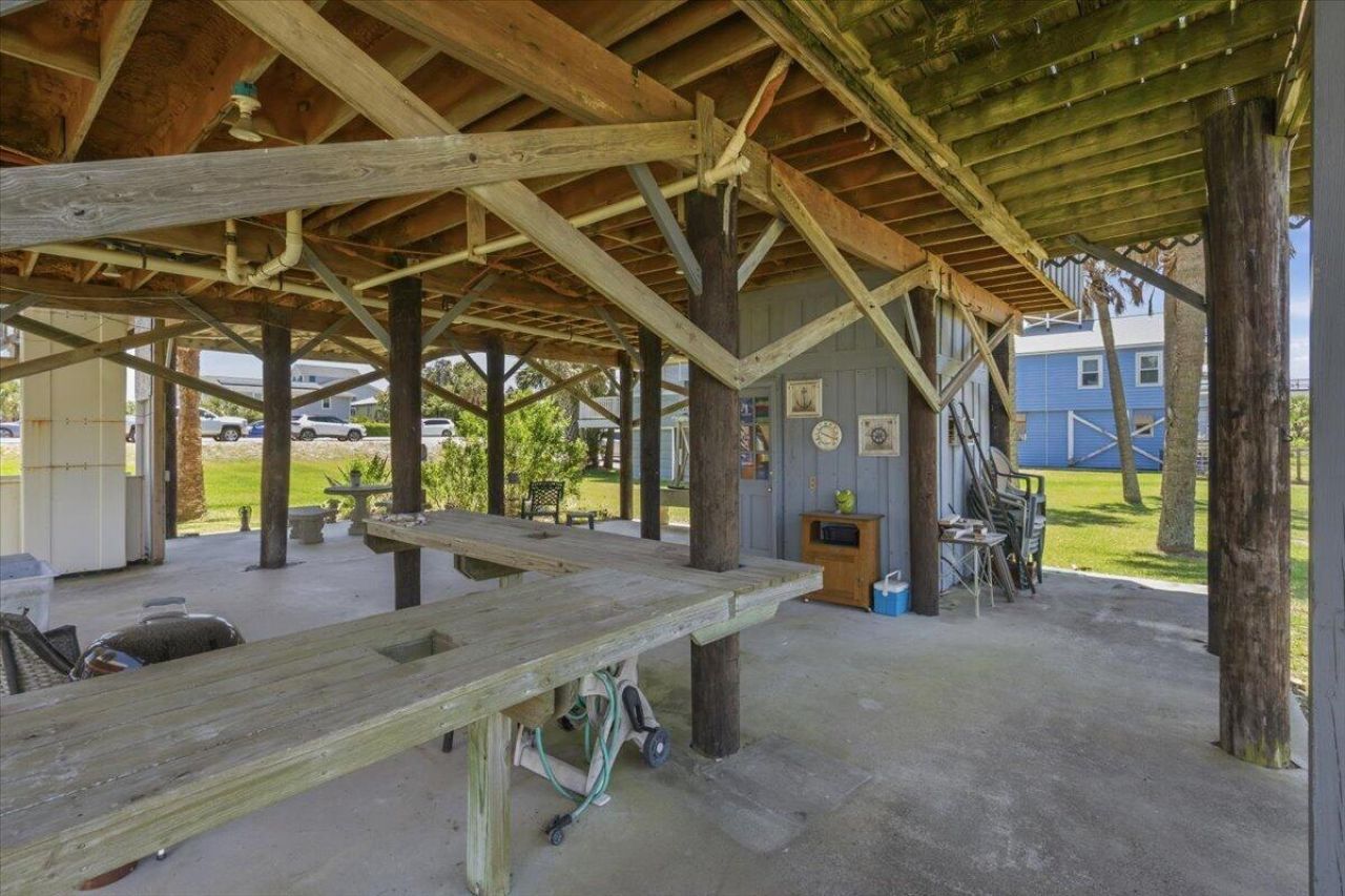 1726 E Ashley Avenue Photo 43