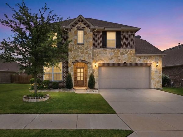 1101 Pinnacle Breeze Drive, Fort Worth, TX 76052