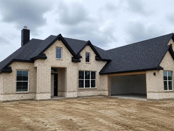 9020 Dove Chase Road, New Fairview, TX 76078