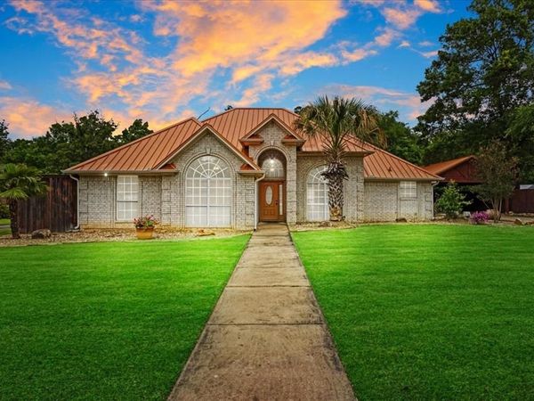 3420 Graham Street, Paris, TX 75460