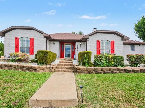 2212 Southern Court, Carrollton, TX 75006