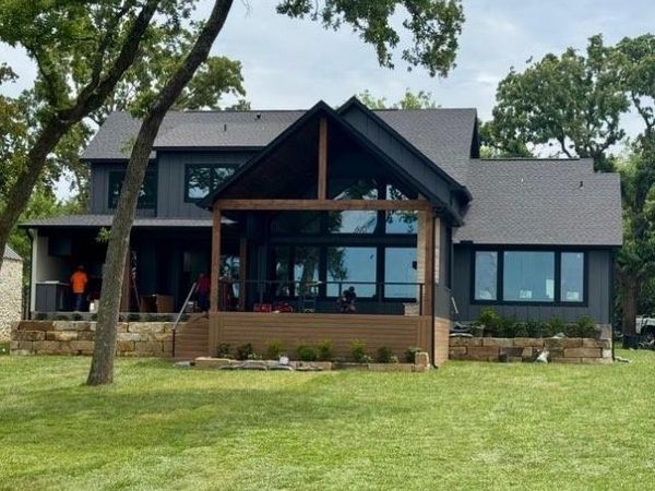 100 Brentwood Estates Drive , Trinidad, TX 75163