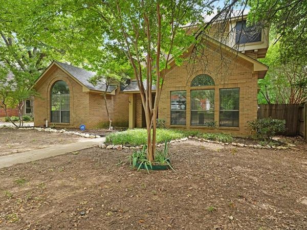 1929 Highland Park Circle, Denton, TX 76205