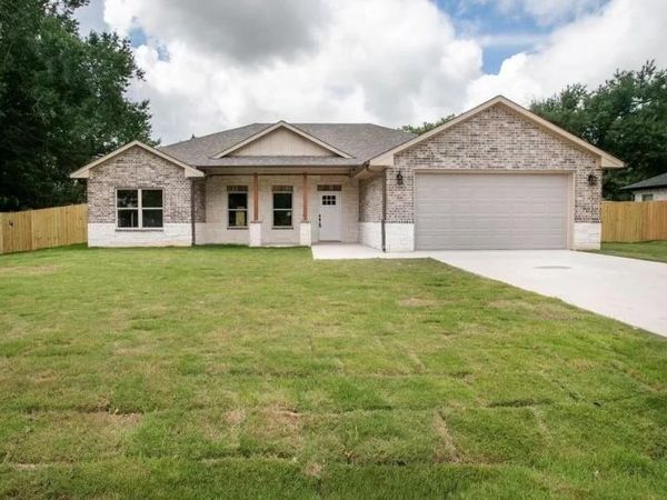 412 Stadium Lane , Van, TX 75790