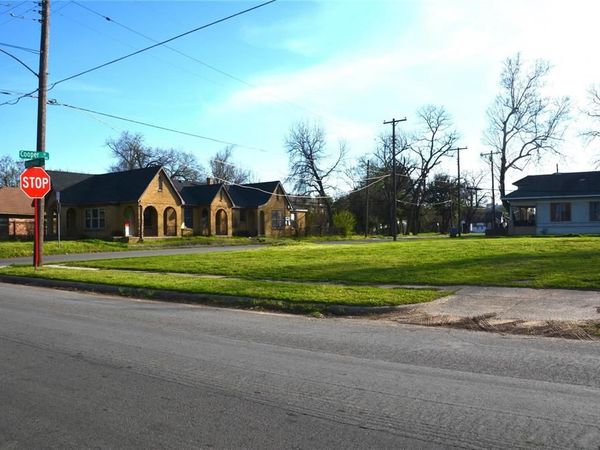 3525 Wendelkin Street, Dallas, TX 75215