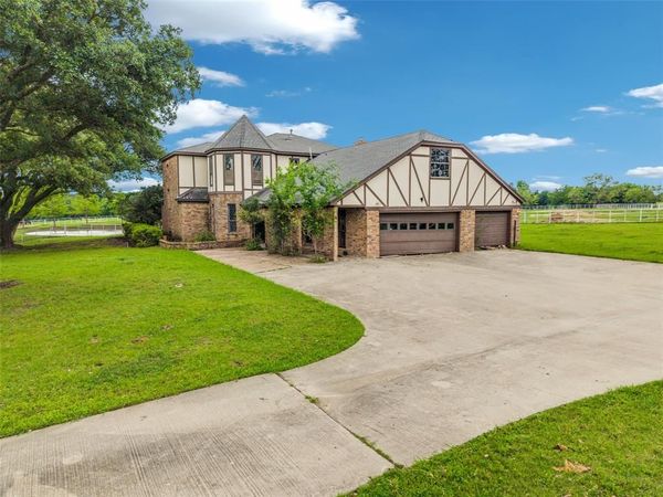 342 E Tripp Road , Sunnyvale, TX 75182
