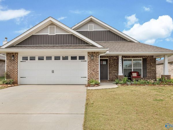 2456 Bell Manor Drive, Huntsville, AL 35803