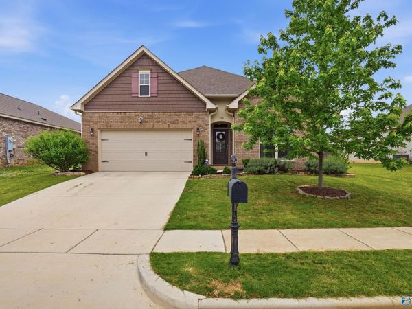 120 Fourstar Lane NW, Madison, AL 35757