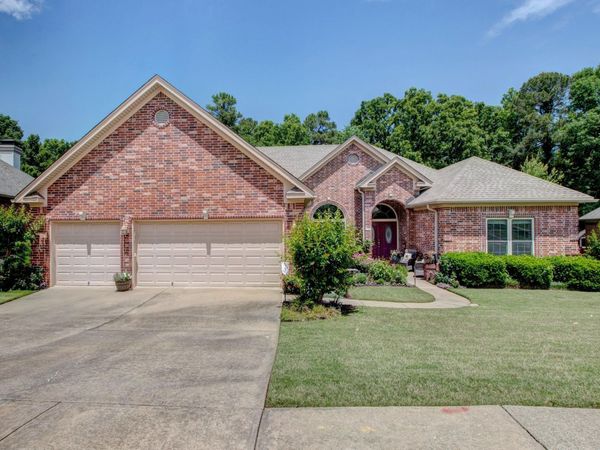 58 Clervaux Drive, Little Rock, AR 72223